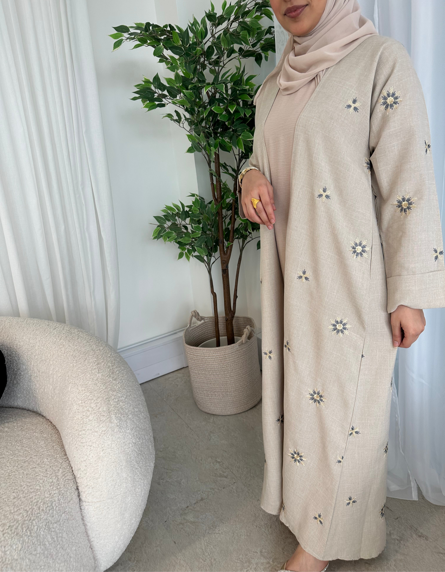 Warda Abaya ورد