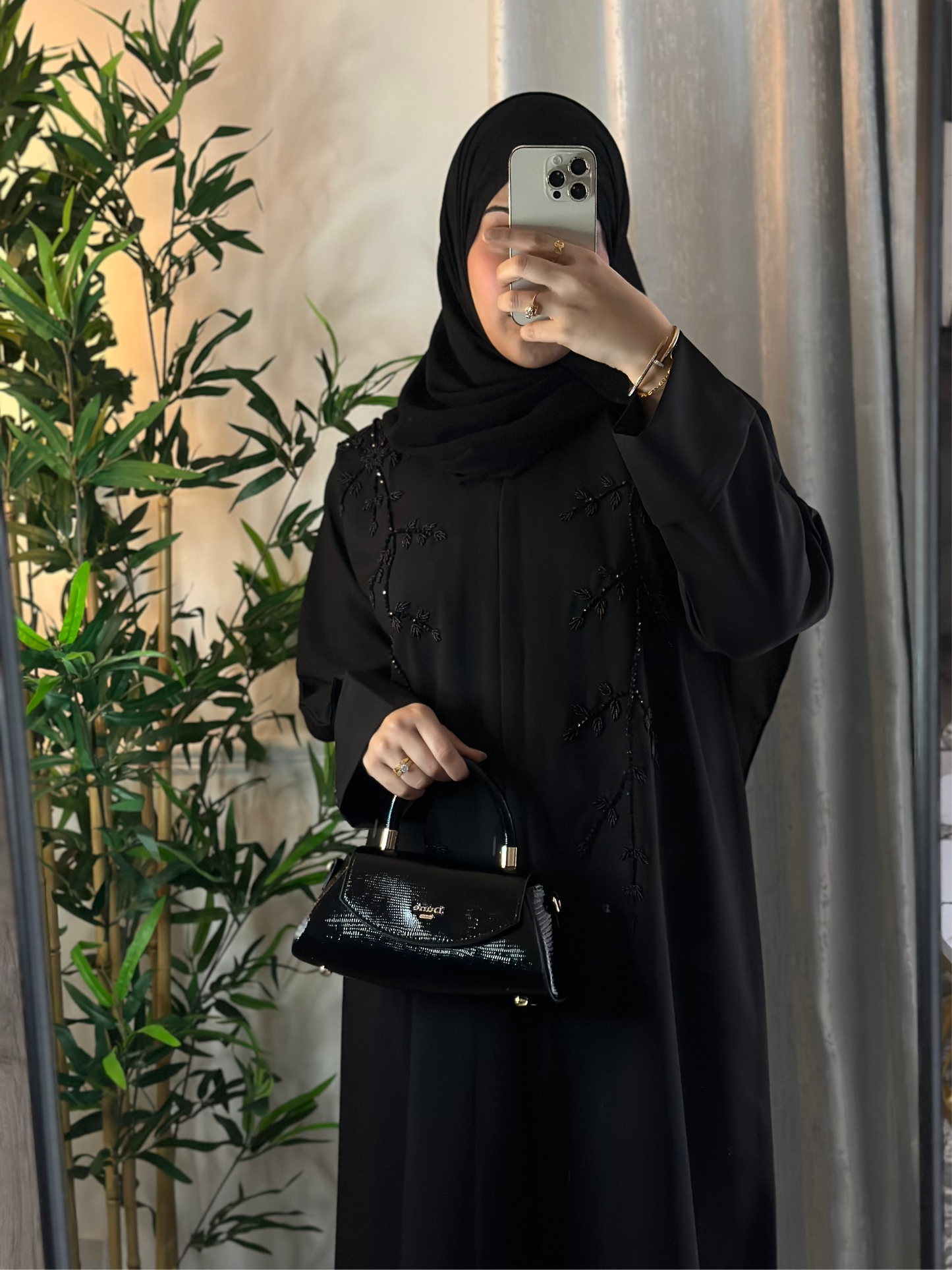 Linen Embelished Buttoned Abaya