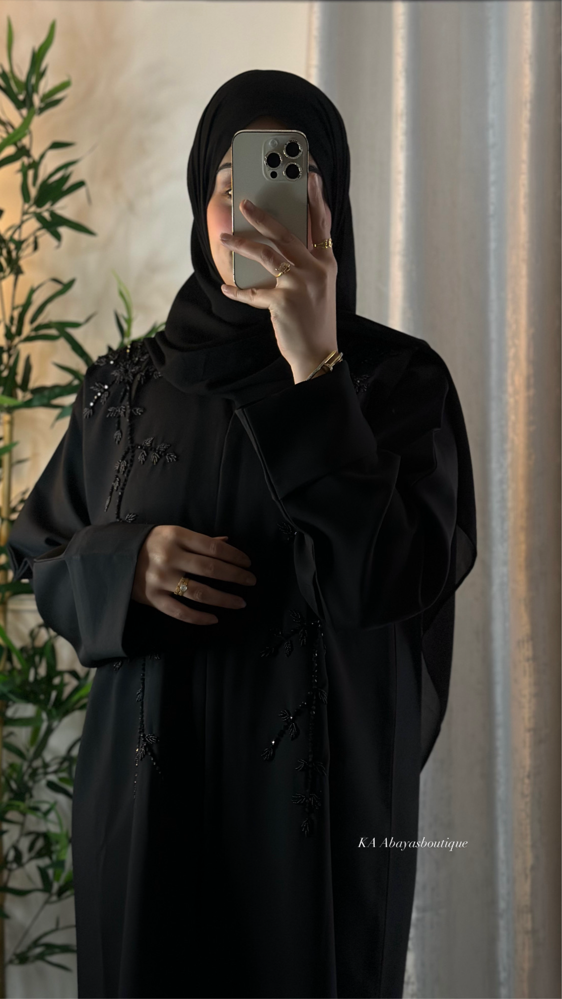 Linen Embelished Buttoned Abaya
